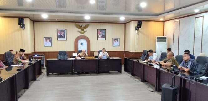 
Ketua DPRD Babel Didit Srigusjaya menegaskan Komitmen PT.Timah Menepati tuntutan masyarakat