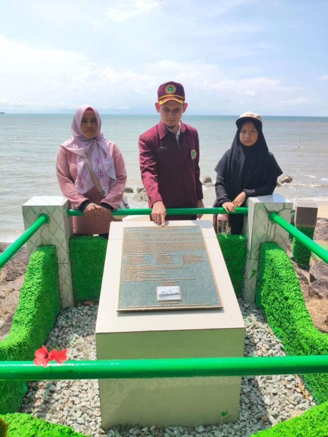
PPNI Bangka Barat: Ketika Perawat Menjaga Memori Perang Dunia Ke 2 di Pantai Tanjung Kalian