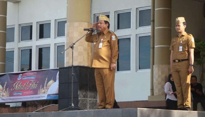 
Prof Udin Menjadi Irup dan Sampaikan Surat Edaran Dari Kementerian Tentang Pelaksanaan WFH