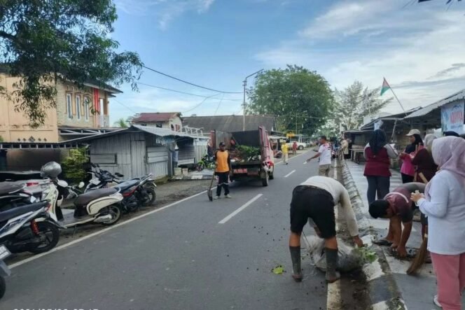 
Pemkot Pangkalpinang Menggelar giat Gotong Royong Wujudkan Program Pangkalpinang Bersih 