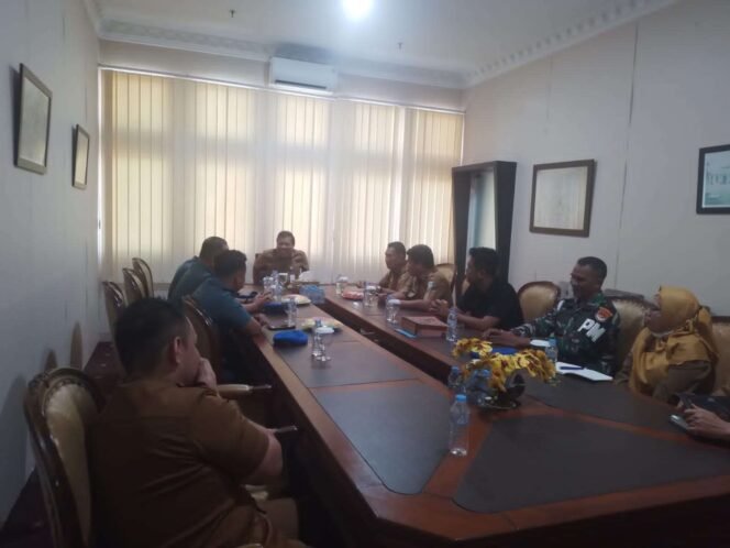 
Wali Kota Pangkalpinang Prof Udin Terima Audiensi Danden Pomal Pererat Antar Lembaga 