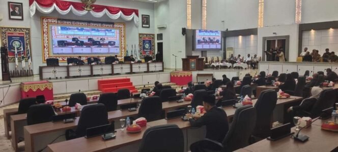 
Rapat Paripurna DPRD Babel Agendakan Anggaran dan Pendapat DPRD Posisi Wakil Gubernur