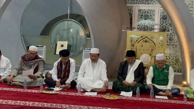 
					Rangkaian Peringatan HUT ke-269 Kota Pangkalpinang ditutup Dengan Zikir dan doa Bersama